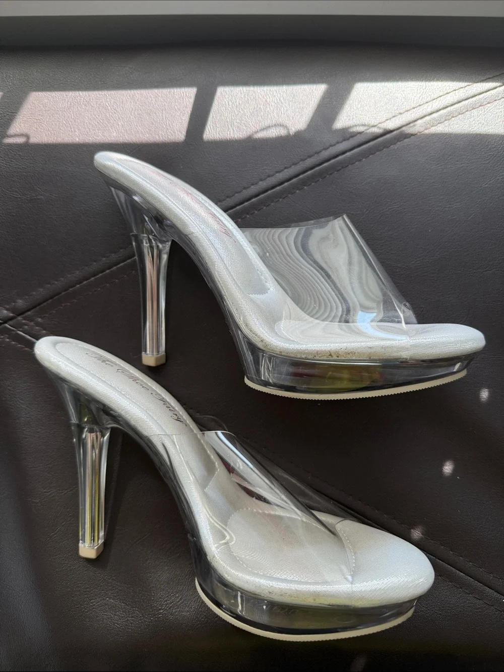 The Shoe Fairy Olympian Mule 2.0. Size 36